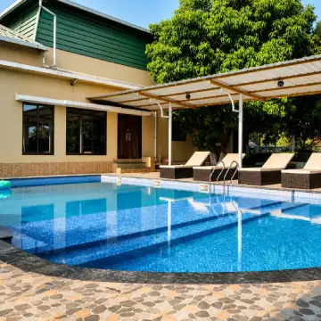 Aura Villa